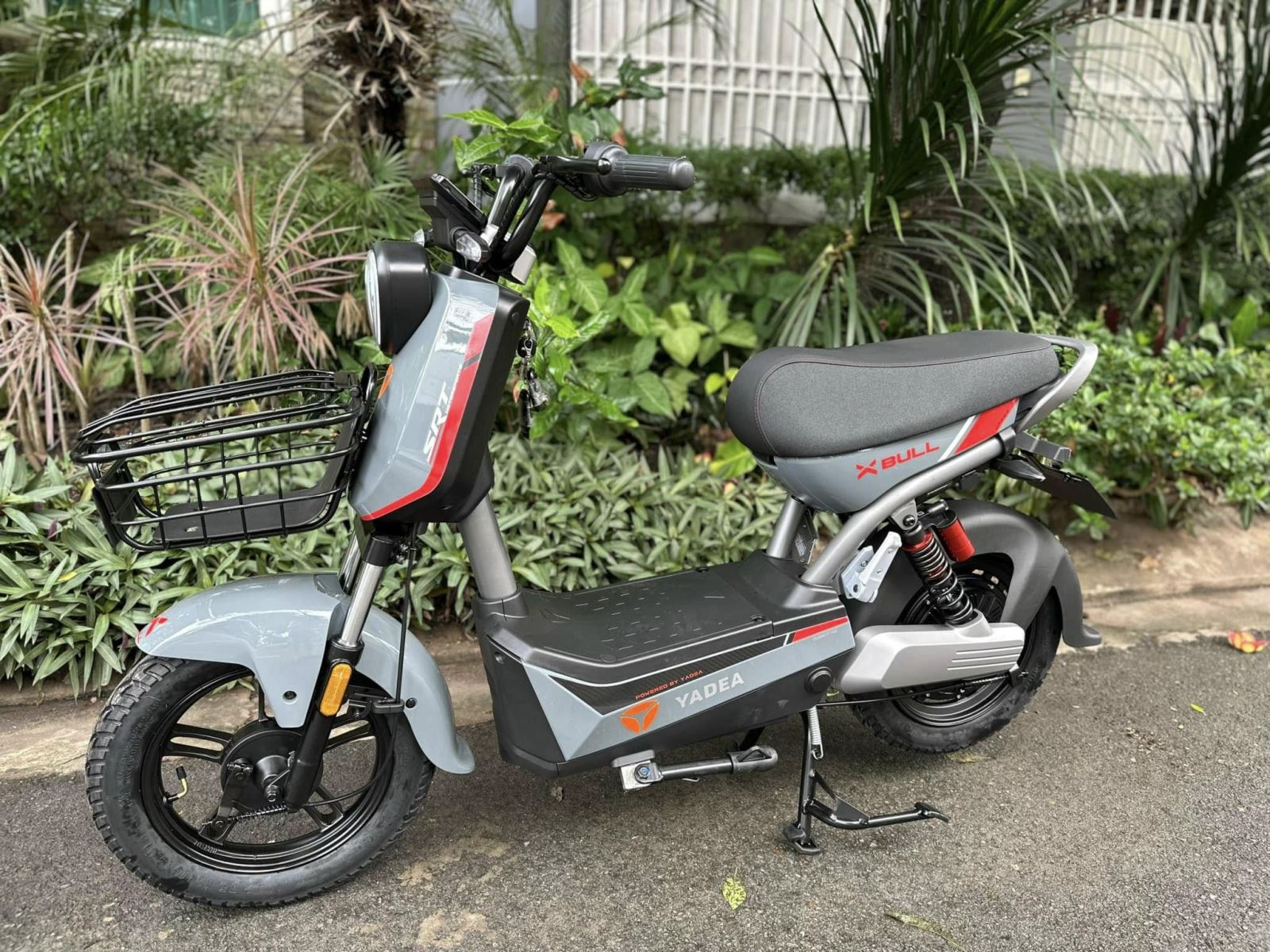 xe-máy-điện-yadea